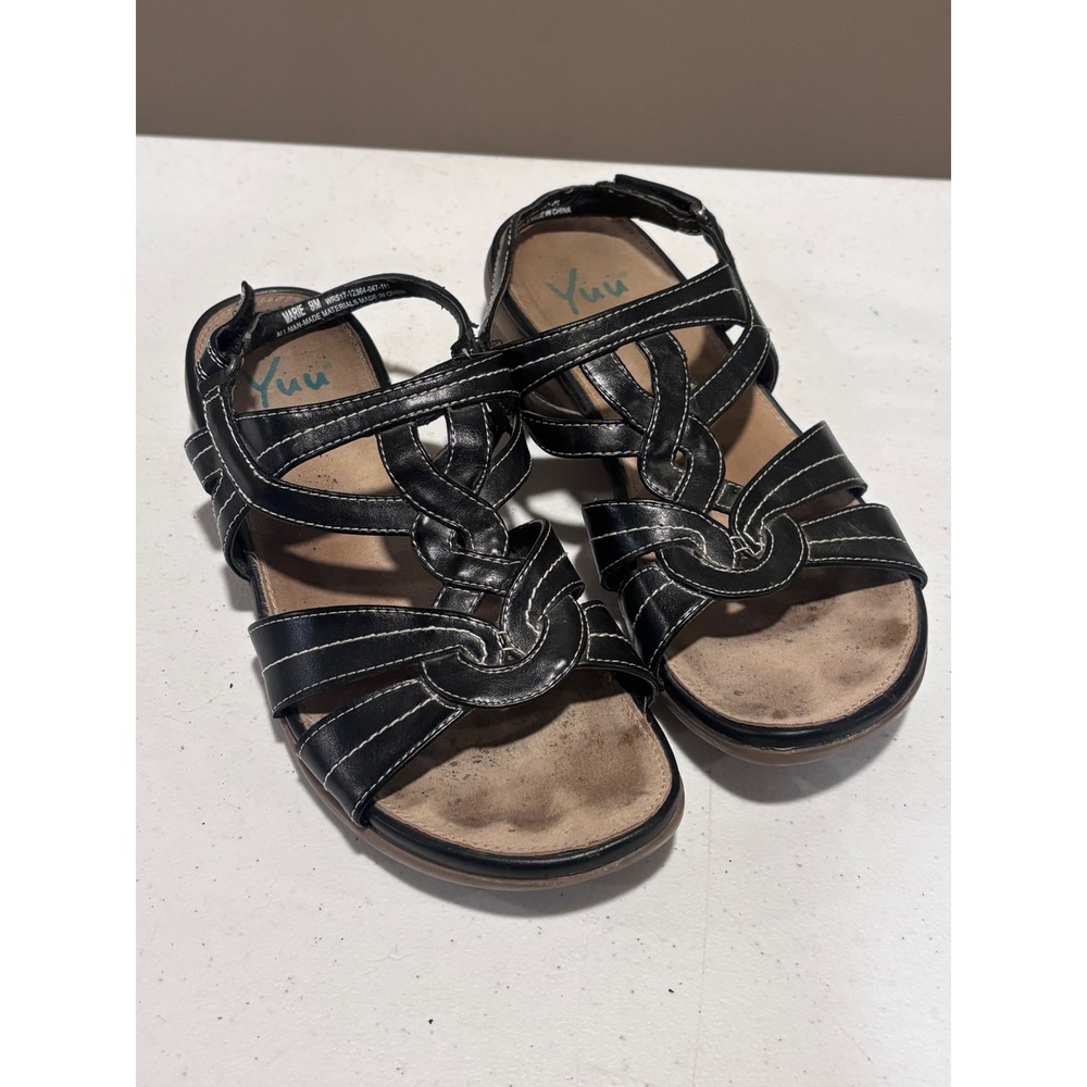 Yuu Marie Black Strappy Wedge Sandals White Stitching Hook Loop Ankle Strap 9M